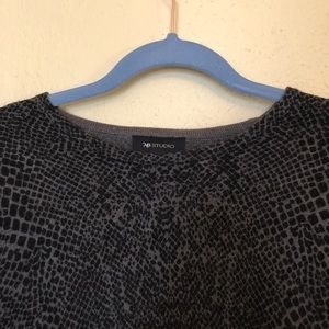 Printed sweater dress